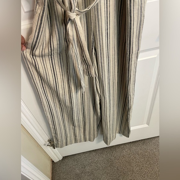 NWT Sonoma Linen Blend Jumpsuit- Light Tan with Gray/Blue Vertical Stripes, Sz L - Picture 7 of 13